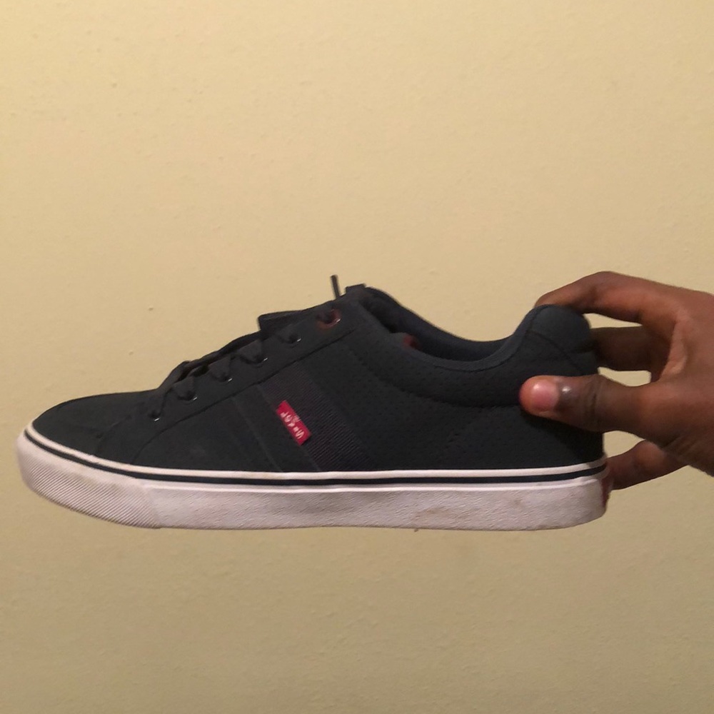 Levis men shoe size9 blue color used synthetic